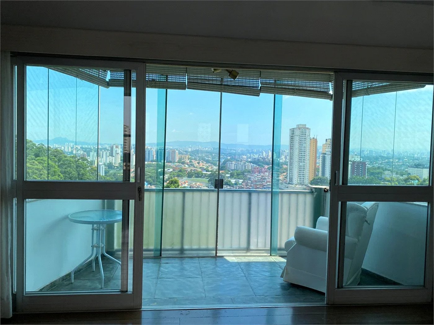 Apartamento à venda com 2 suítes em Morumbi, São Paulo, SP