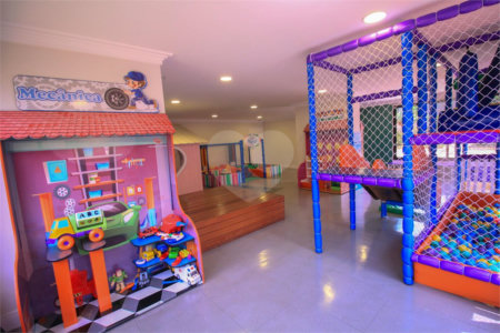 Apartamento à venda com 3 quartos, sendo 1 suíte,  em Mooca, São Paulo, SP