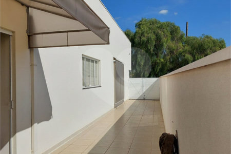 Casa à venda com 4 quartos, sendo 2 suítes, no condomínio Lagos D Icaraí, Salto - SP