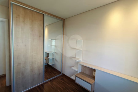 Apartamento à venda com 3 quartos, sendo 1 suíte, em Vila Leopoldina, São Paulo, SP