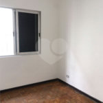 Casa à venda com 3 quartos, sendo 1 suíte, em Parque Bristol, São Paulo, SP