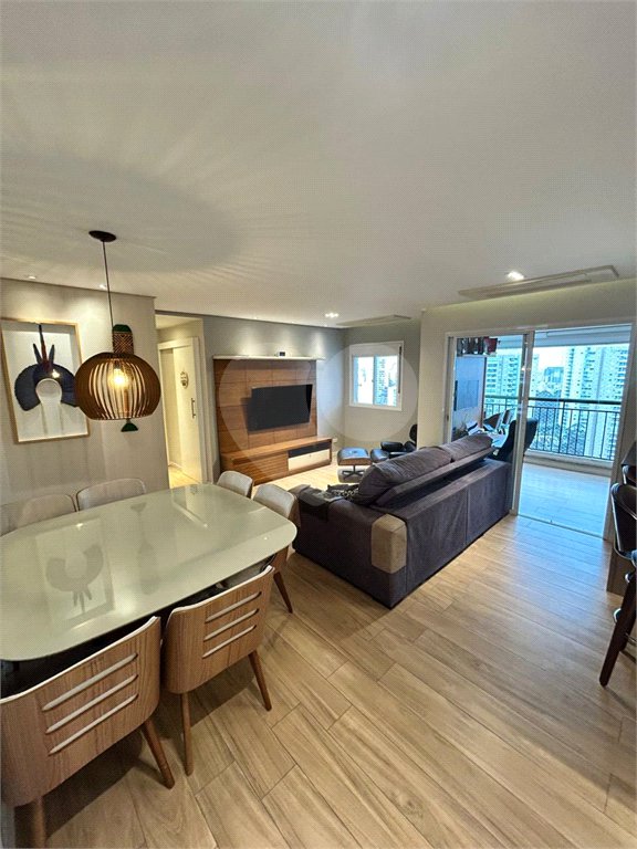 Apartamento à venda com 2 quartos, sendo 1 suíte, em Parque Reboucas, São Paulo, SP