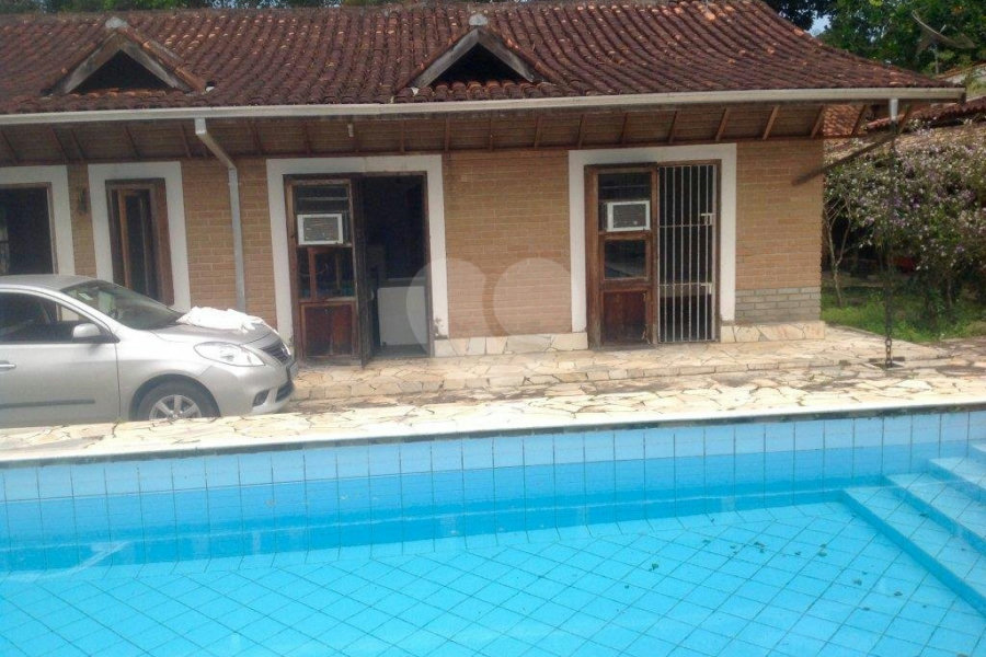 Casa à venda com 3 suítes no condomínio Morada do Mar, Caraguatatuba - SP