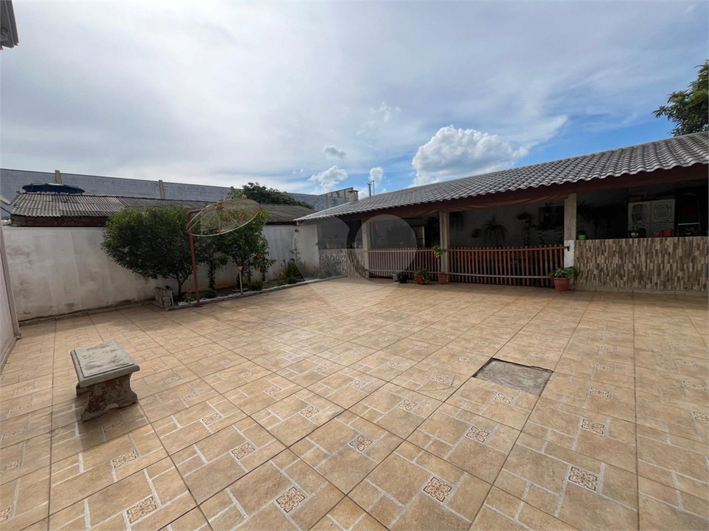 Casa à venda com 4 quartos, sendo 2 suítes, em Chapada Grande, Itapetininga, SP