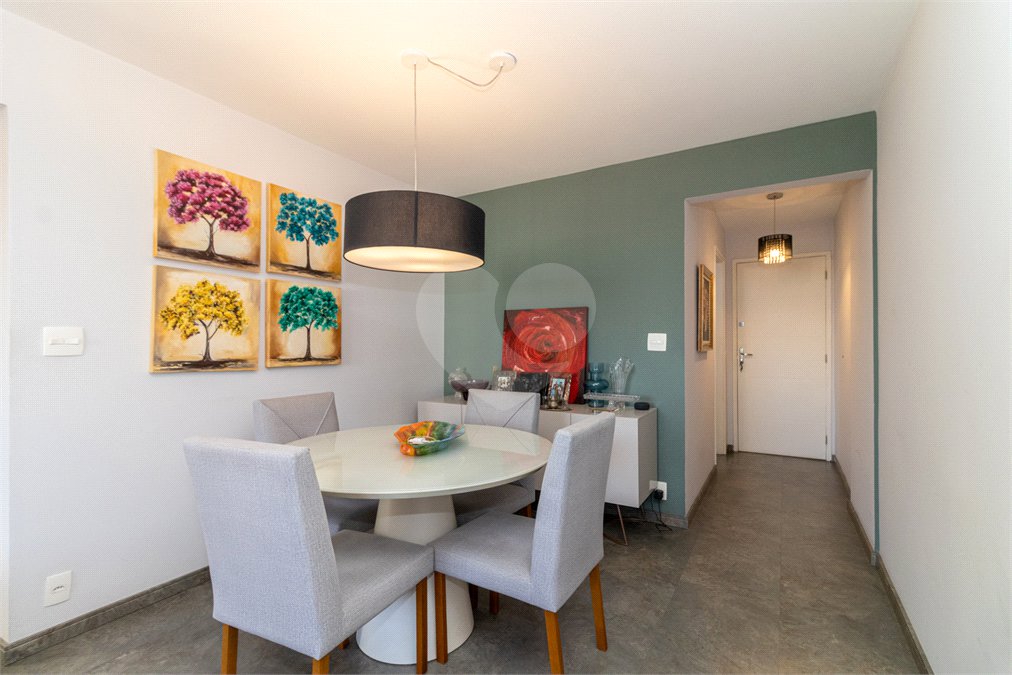 Apartamento à venda com 2 quartos em Moema, São Paulo, SP