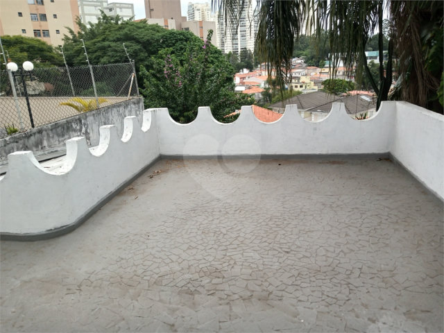 Sobrado à venda com 3 quartos, sendo 1 suíte,  em Jardim Prudência, São Paulo, SP