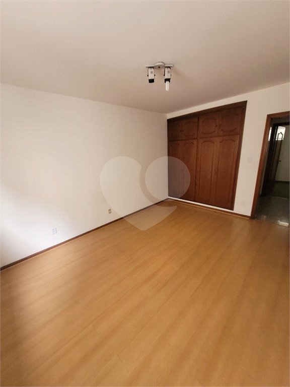 Excelente apartamento à venda no Paraíso, 3 quartos (1 suíte), localização privilegiada