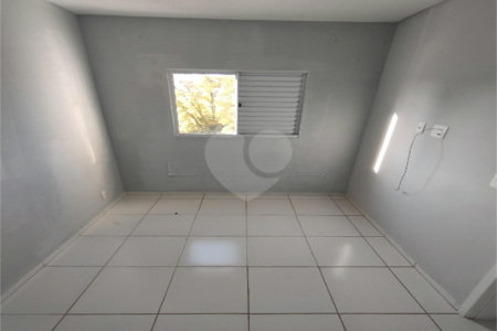Apartamento para venda no Residencial Parque dos Manacás.