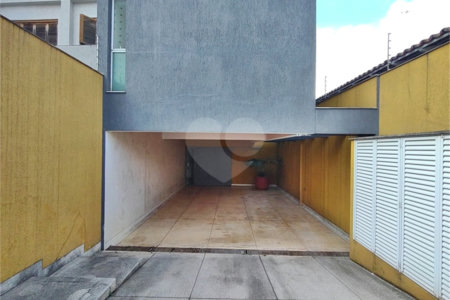 Casa à venda com 3 quartos, sendo 2 suítes, em Vila Gustavo, São Paulo, SP