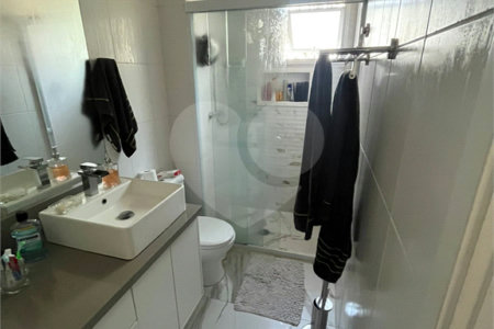 Apartamento à venda com 3 quartos, sendo 1 suíte, em Campo Grande, São Paulo, SP