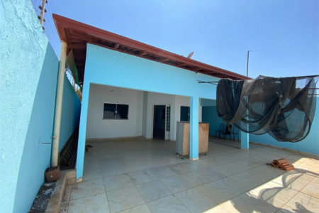 Casa à venda com 3 quartos, sendo 1 suíte, em São Félix, Balsas, MA