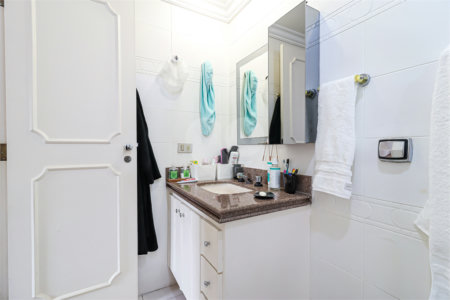 Apartamento à venda com 4 quartos, sendo 2 suítes, em Vila Morumbi, São Paulo, SP
