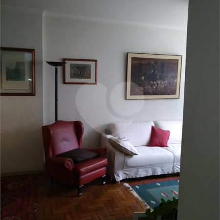 Apartamento à venda com 3 quartos, sendo 1 suíte, em Cerqueira César, São Paulo, SP