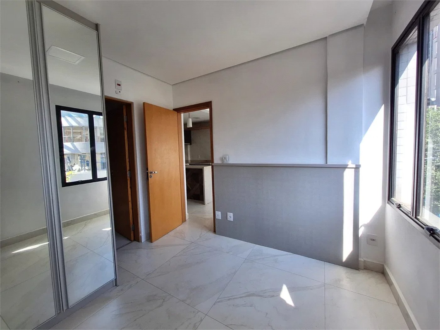 Apartamento à venda com 1 quarto em Jardim das Acácias, São Paulo, SP