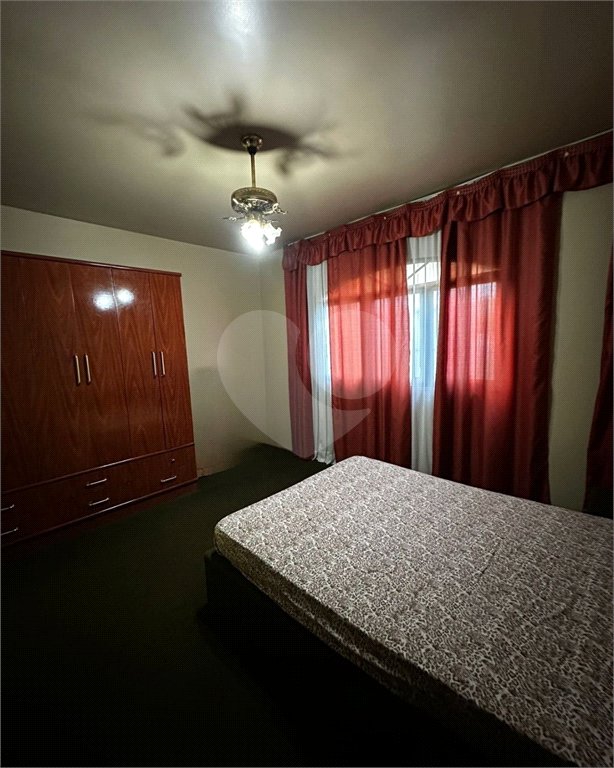 Sobrado à venda com 6 quartos, sendo 1 suíte, no Centro, Ponta Porã, MS