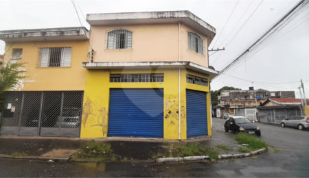Sobrado à venda com 4 quartos, sendo 1 suíte,  em Jardim Brasil (zona Norte), São Paulo, SP