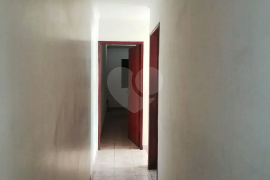 Sobrado à venda com 3 quartos, sendo 1 suíte, em Tremembé, São Paulo, SP