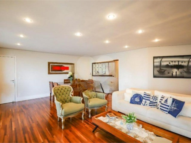 Apartamento à venda ou para alugar com 3 quartos, sendo 2 suítes,  em Jardim Marajoara, São Paulo, SP