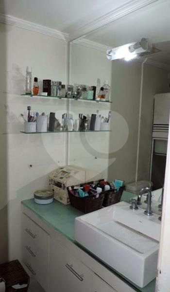 Apartamento à venda com 2 quartos em Real Parque, São Paulo, SP