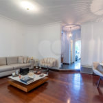 Casa à venda com 4 quartos, sendo 2 suítes,  no condomínio Vila das Flores, São Paulo - SP