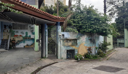 Casa à venda com 4 quartos, sendo 2 suítes,  em Parque Esmeralda, São Paulo, SP