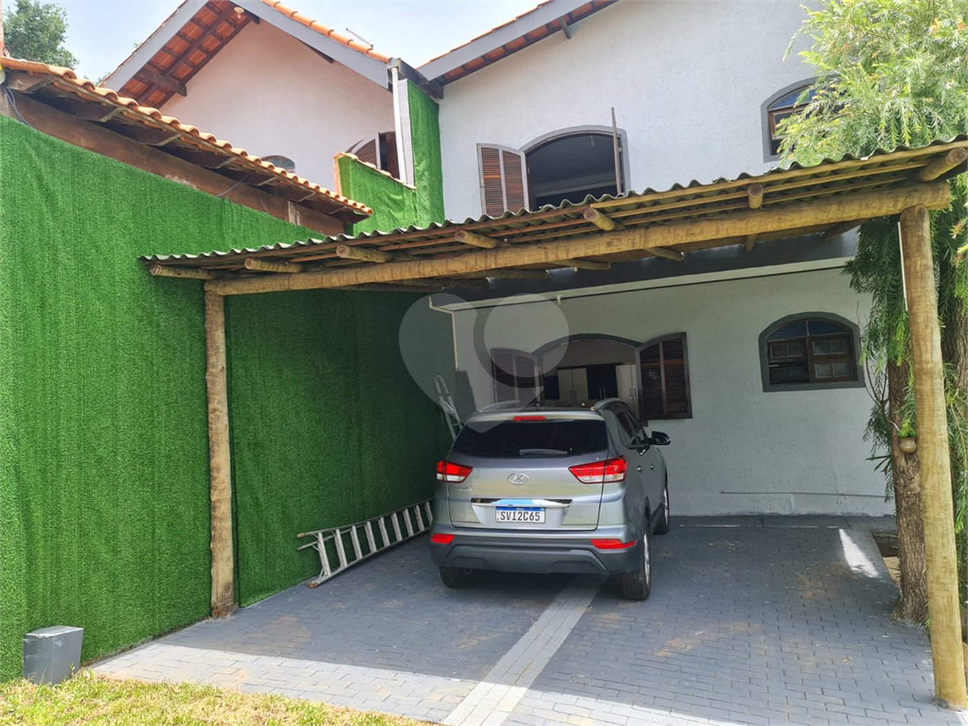 Sobrado para alugar com 3 quartos, sendo 2 suítes, em Jardim Paulista, Atibaia, SP
