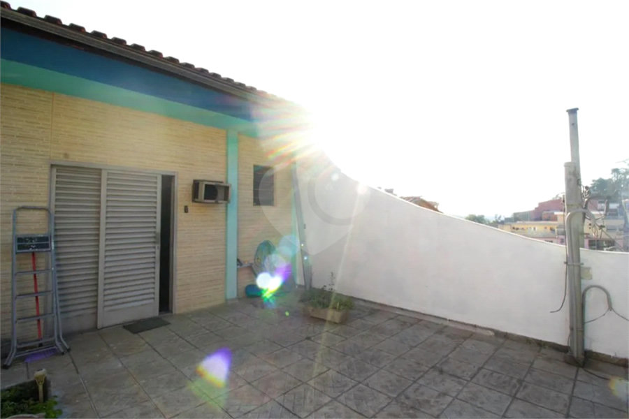 Sobrado para alugar com 3 quartos, sendo 2 suítes, em Jaraguá, São Paulo, SP