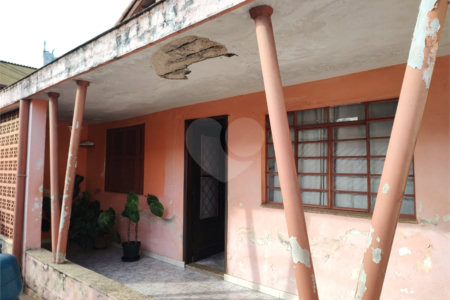 Casa à venda com 4 quartos em Chora Menino, São Paulo, SP