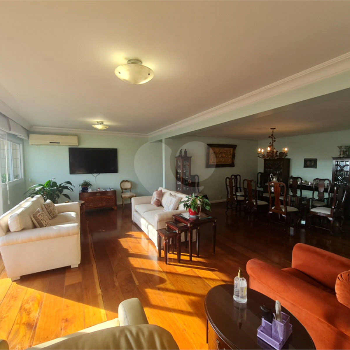 Apartamento à venda com 3 quartos, sendo 2 suítes, em Alto da Boa Vista, São Paulo, SP