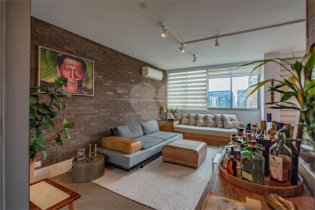Apartamento à venda com 2 suítes em Jardim Europa, São Paulo, SP