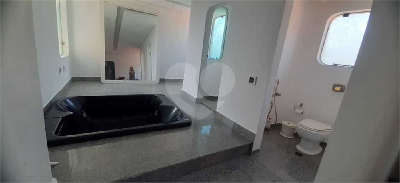 Casa à venda com 4 suítes no condomínio Parque Imperial da Cantareira, Mairiporã - SP