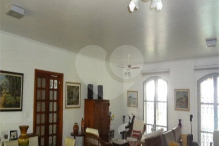 Casa à venda com 4 quartos, sendo 2 suítes,  no condomínio Acmti - Colinas do Mosteiro, Terras de Itaici e Recanto dos Pássaros, Indaiatuba - SP