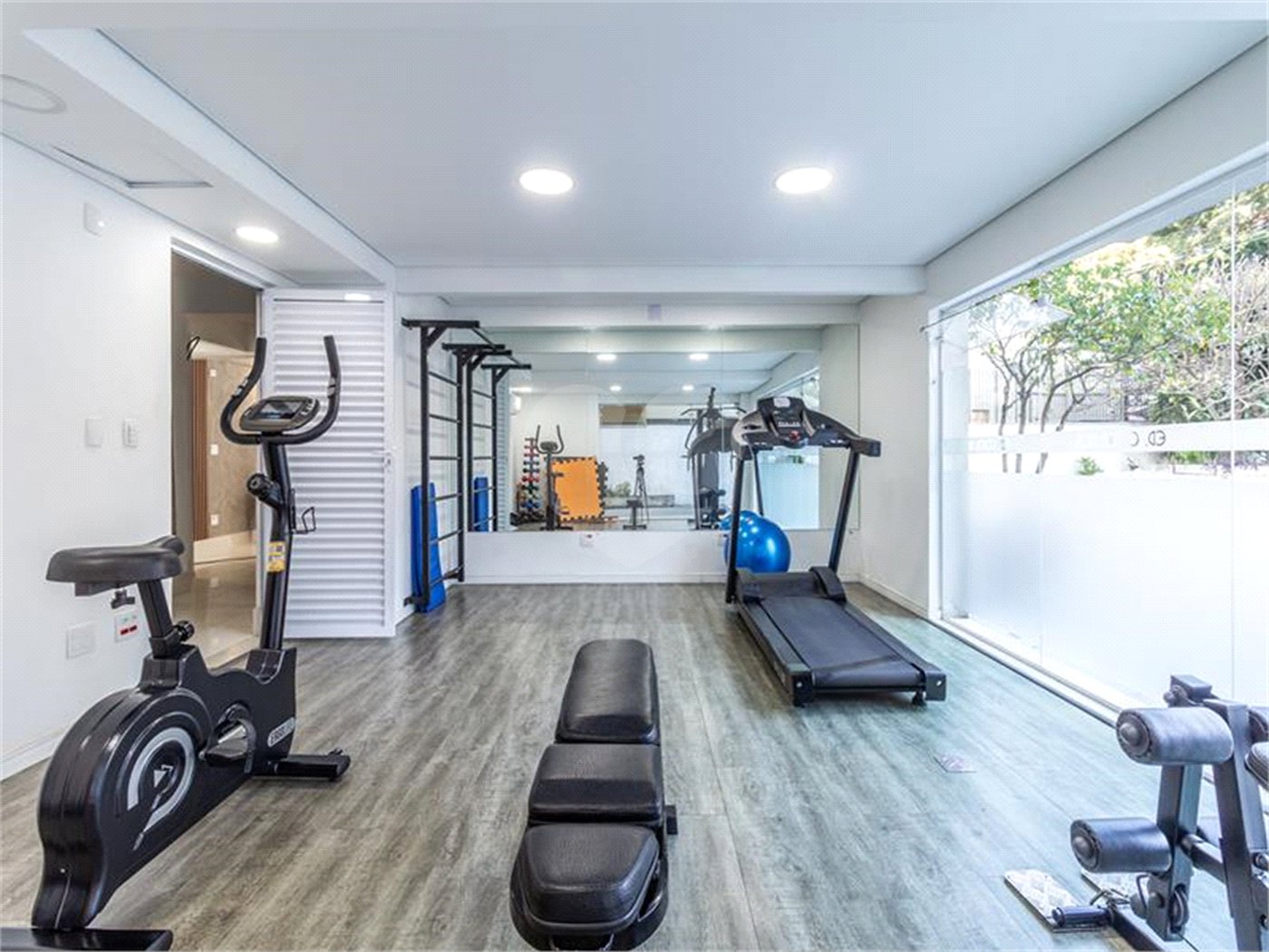 Apartamento à venda com 4 quartos, sendo 1 suíte, em Perdizes, São Paulo, SP