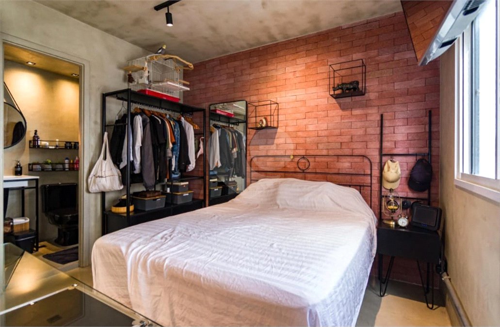 Apartamento à venda com 1 quarto em Paraíso do Morumbi, São Paulo, SP