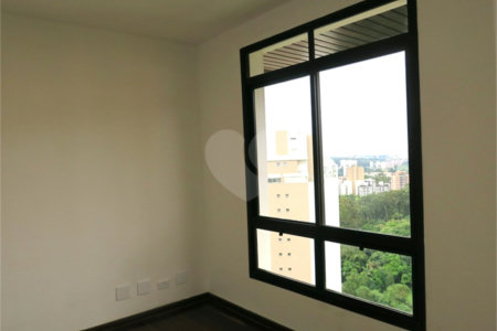 Cobertura à venda com 4 quartos, sendo 2 suítes,  em Vila Suzana, São Paulo, SP