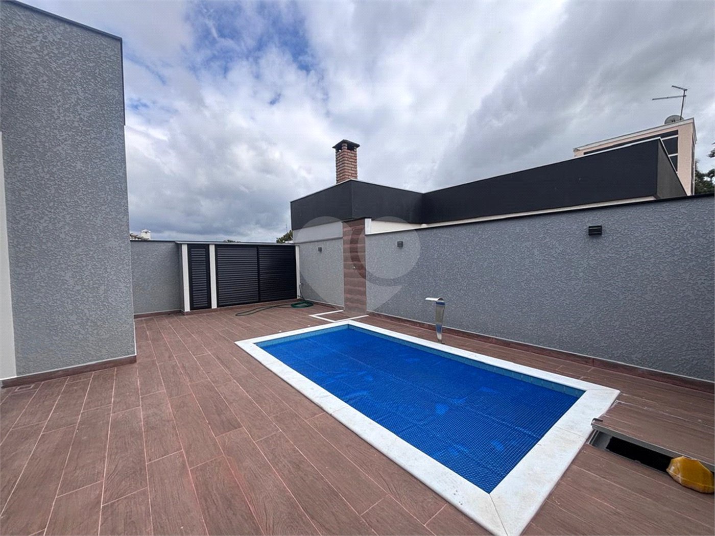 Casa à venda com 3 suítes no condomínio Campos do Conde I e II, Sorocaba - SP