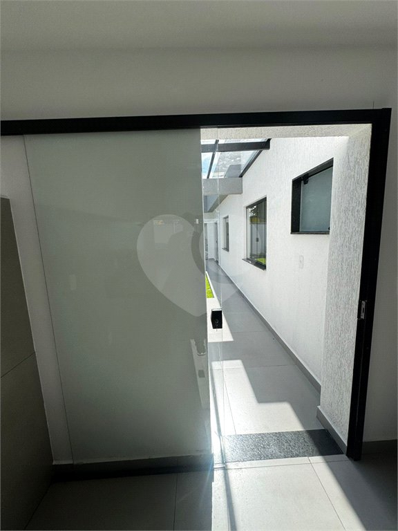 Casa à venda com 3 quartos, sendo 1 suíte, no condomínio Parque Guará, Rio de Janeiro - RJ
