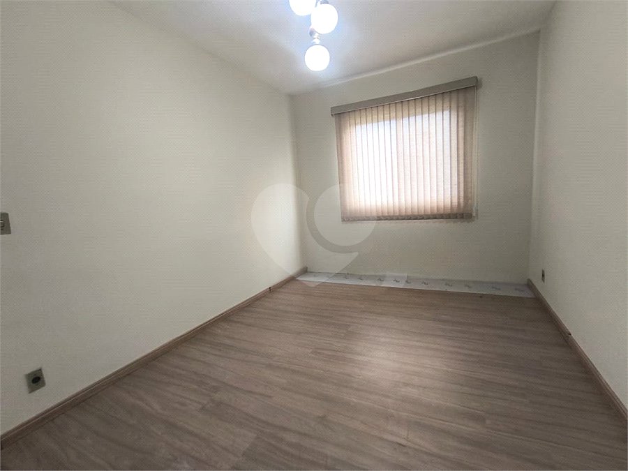 Apartamento à venda com 2 quartos em Vila Lucy, Sorocaba, SP