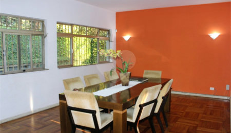 Casa à venda ou para alugar com 4 quartos, sendo 2 suítes, em Alto da Boa Vista, São Paulo, SP