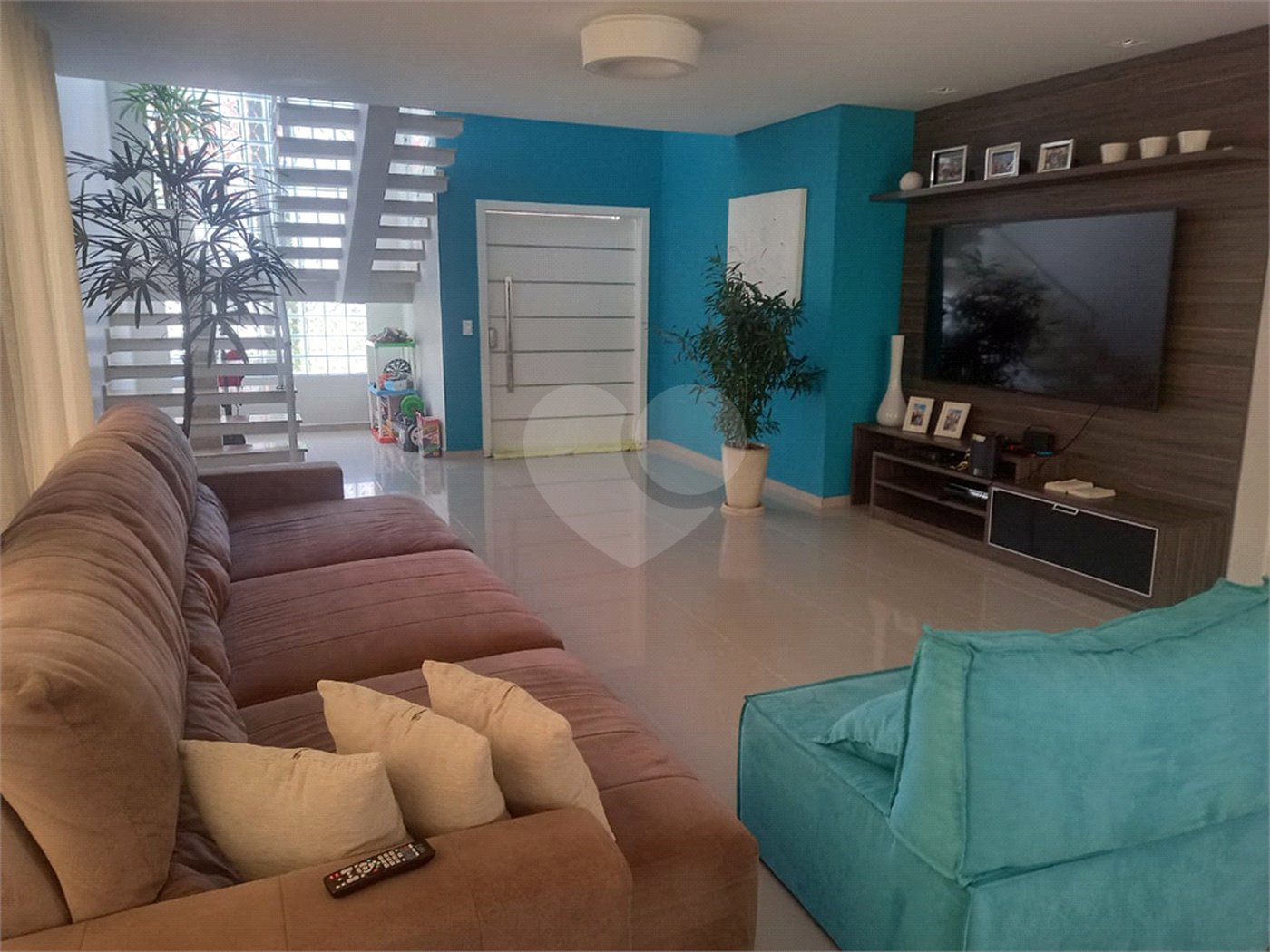 Casa à venda com 3 suítes no condomínio Mont Blanc, Sorocaba - SP