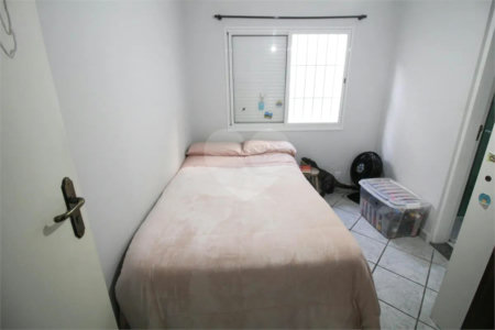 Casa à venda com 3 quartos, sendo 1 suíte, em Vila Regente Feijó, São Paulo, SP