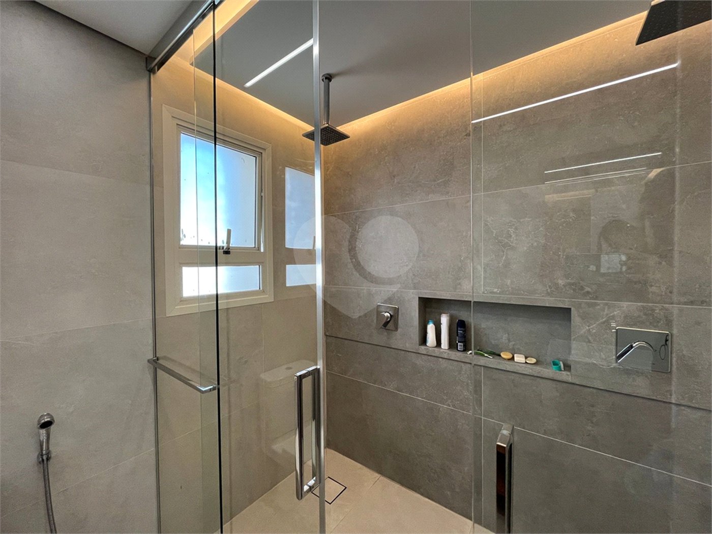 Apartamento à venda ou para alugar com 4 suítes em Santana, São Paulo, SP