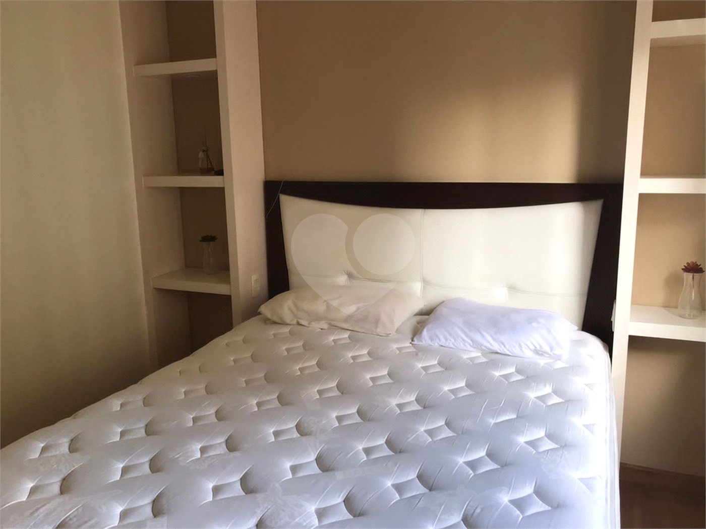 Apartamento à venda ou para alugar com 2 suítes em Brooklin, São Paulo, SP