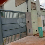 Sobrado à venda com 2 suítes em Vila Nivi, São Paulo, SP