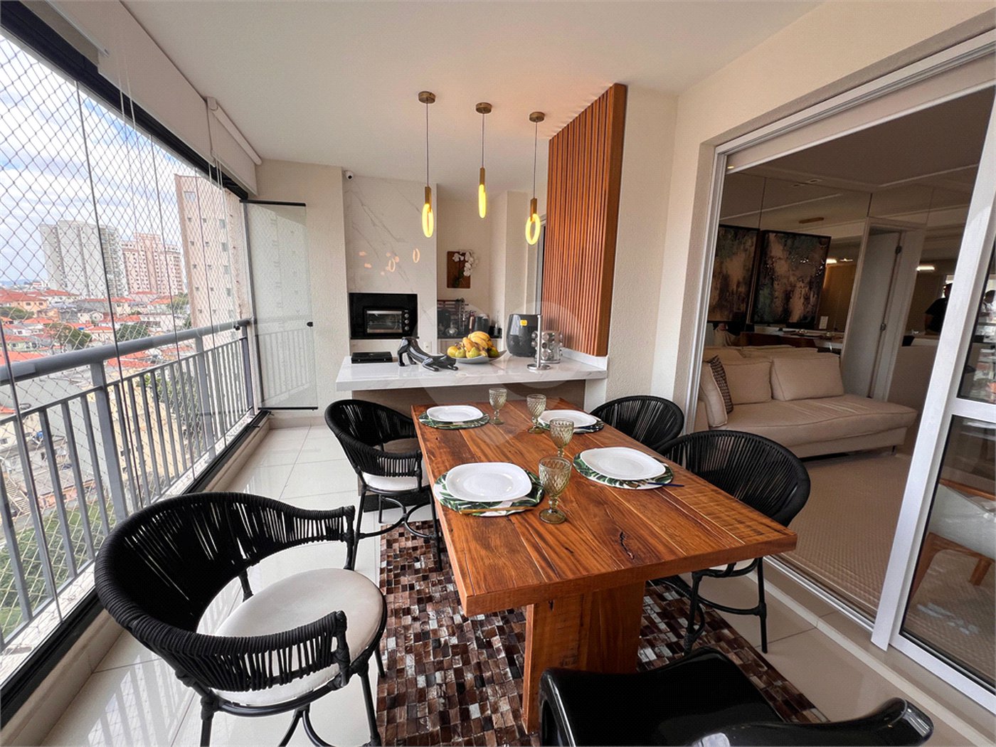 Apartamento à venda com 3 suítes em Santa Teresinha, São Paulo, SP