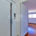 Apartamento à venda com 3 suítes em Campo Belo, São Paulo, SP