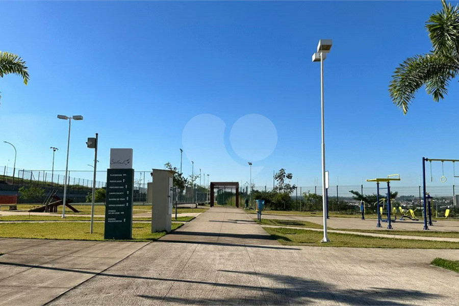 Terreno à venda no bairro Ondinhas, Condomínio Soleil em Piracicaba/SP.