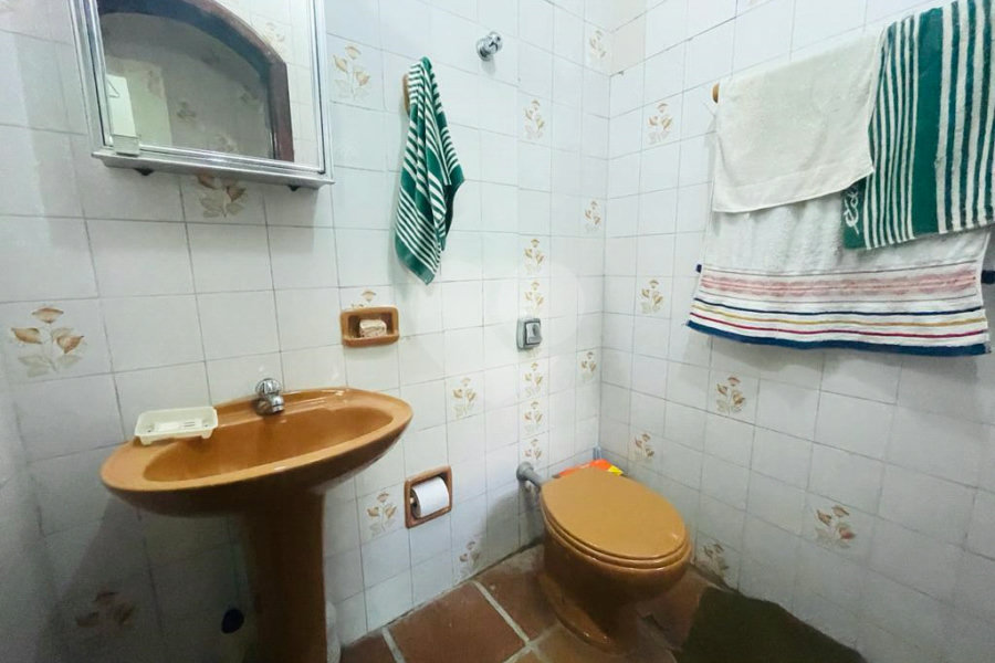 Casa à venda com 4 quartos, sendo 2 suítes, em Vila Maria, São Paulo, SP