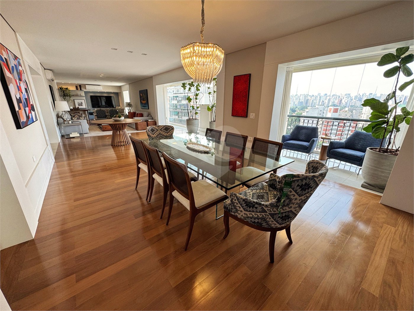 Apartamento à venda com 3 suítes em Itaim Bibi, São Paulo, SP