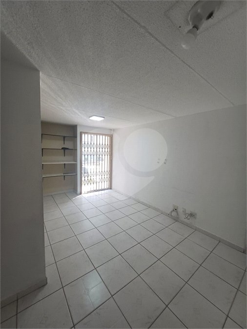 Apartamento à venda com 2 quartos em Jardim Santa Mônica, São Paulo, SP